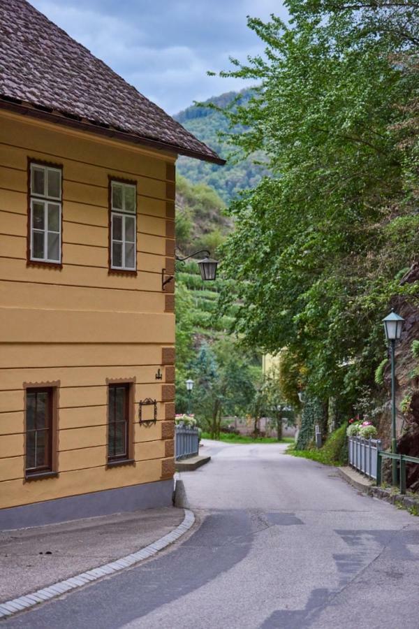 Haus Zum Prater Hotel Spitz an der Donau Exterior photo